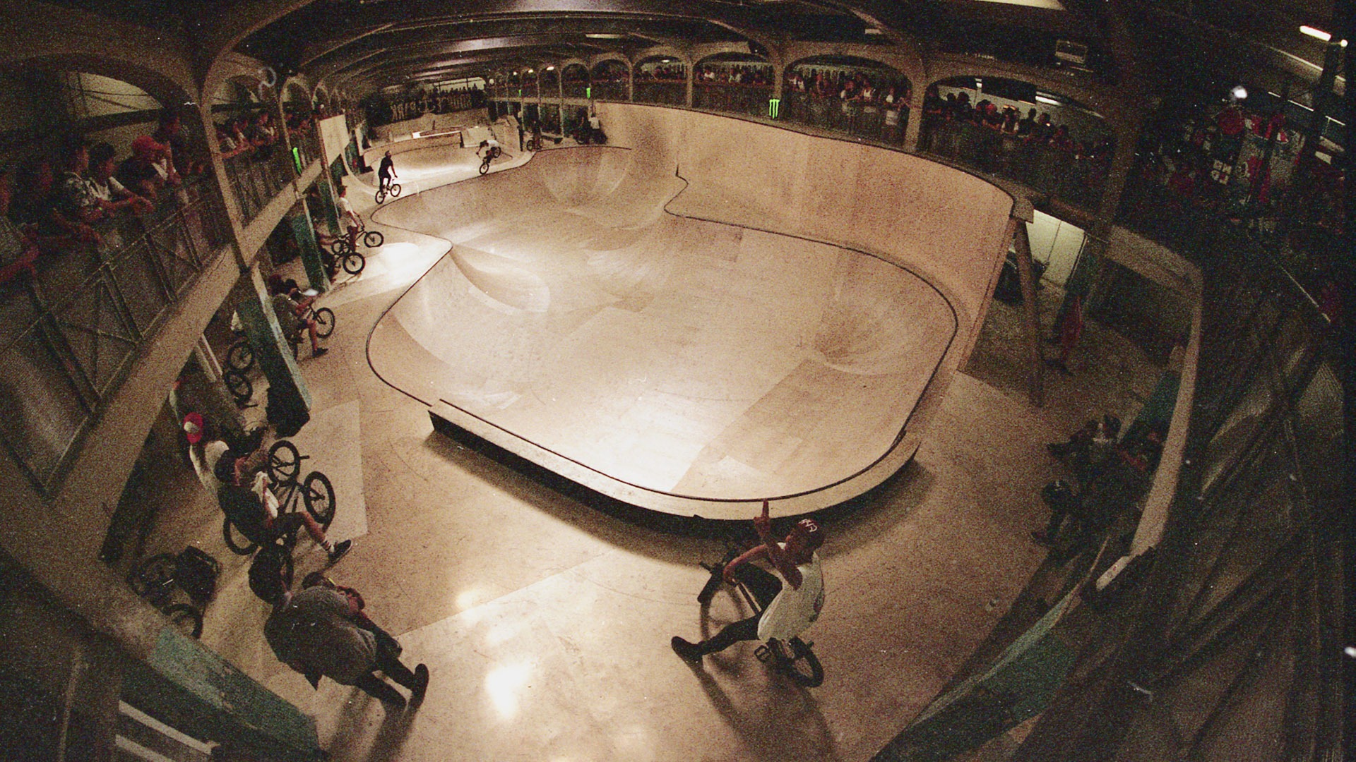 2016-Battle-of-Hastings-BMX-Finals-Presented-by-Monster-Energy