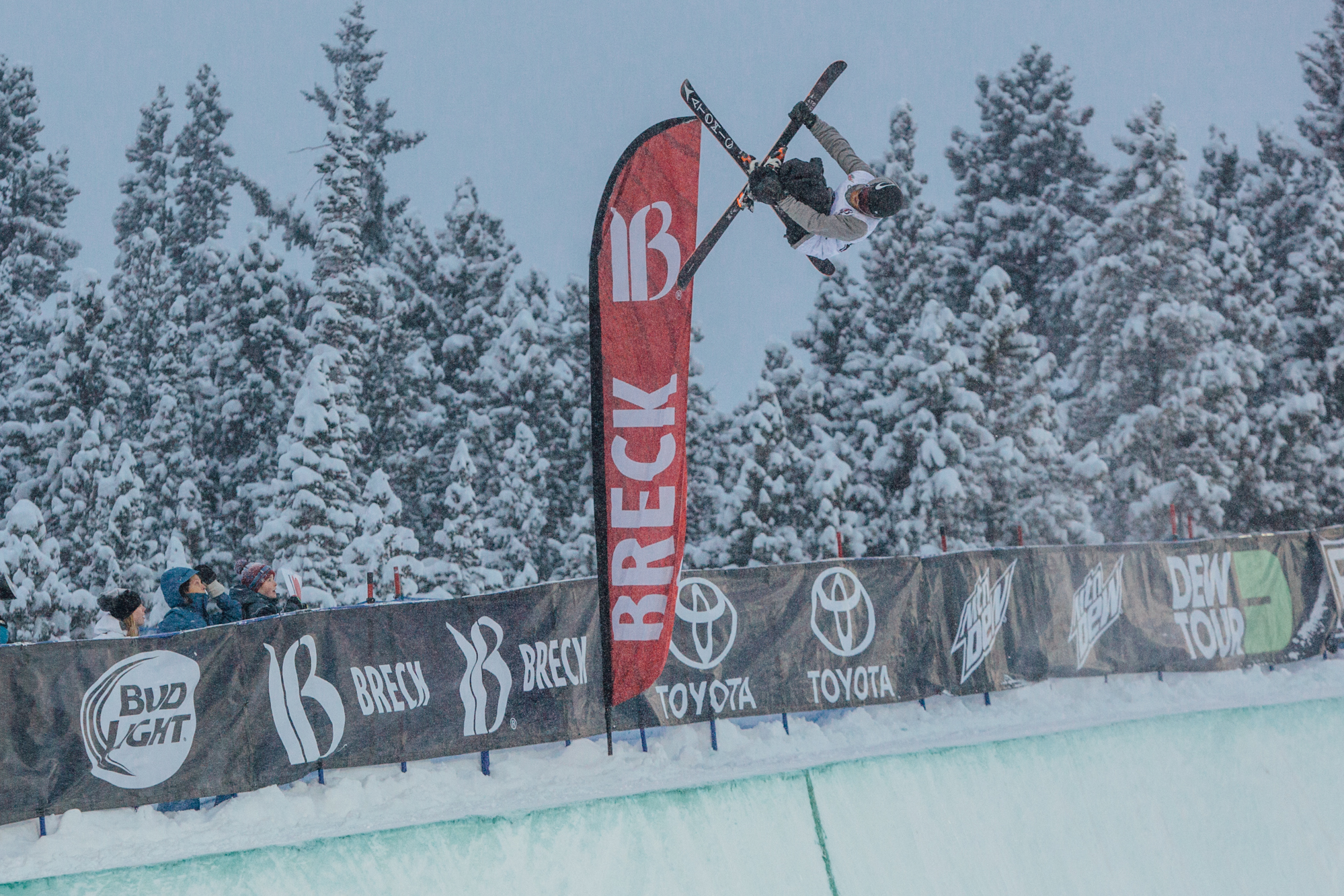 4th Place – Byron Wells - 2016 Freestyle Skiing World Cup Men’s Halfpipe at Copper Mountain, CO 4th Place – Byron Wells - 2016 Freestyle Skiing World Cup Men’s Halfpipe at Copper Mountain, CO