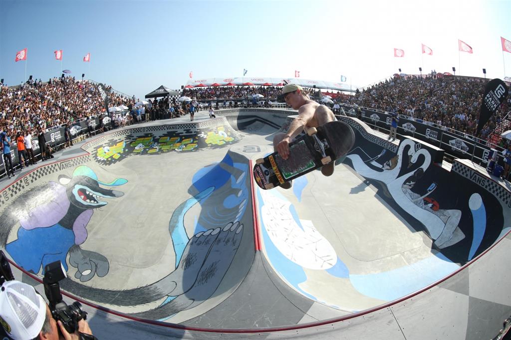 4th Place – Chris Russell - 2016 Vans Pro Skate Park Series Third Official Qualifier – Vancouver, Canada 4th Place – Chris Russell - 2016 Vans Pro Skate Park Series Third Official Qualifier – Vancouver, Canada