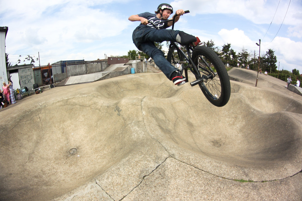 Tom-Milham-2016-Battle-of-Hastings-BMX Tom Milham takes 3rd Place at 2016 Battle of Hastings BMX Finals